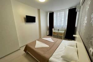 East Residence 3