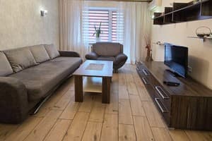 Квартира Home Hotel ул. Нижний Вал, 41/27