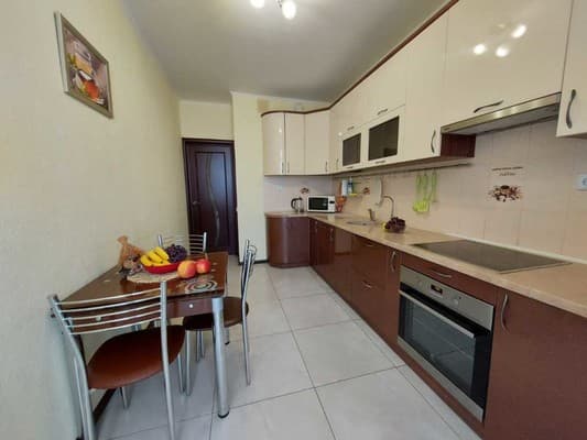 Светлая 1-комнатная 8