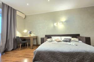 Квартира однокомнатная, ул. Левка Лукьяненко, 13А