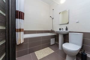 Квартира в новом доме на Оболони. Апартаменты двухместный 3 этаж 10